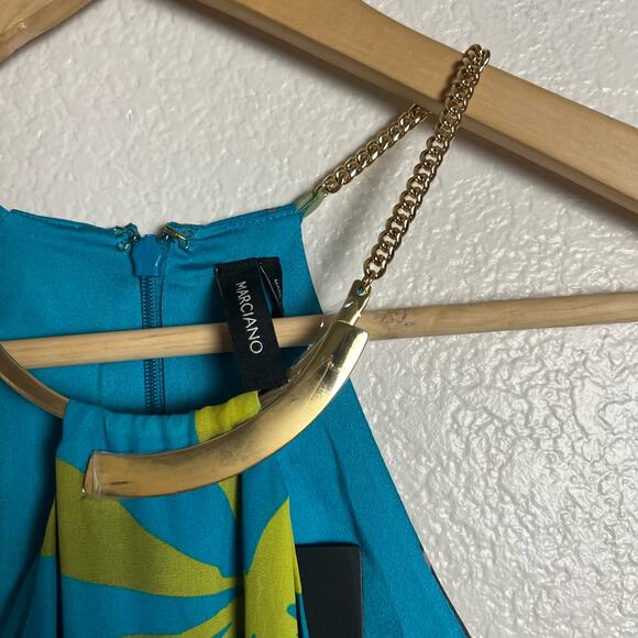 Marciano Blue Tropical Floral Print Halter Gold Chain Asymmetric Top Size Small - Picture 10 of 11